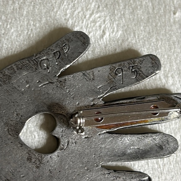 Pewter Heart Brooch - Etsy Vintage Pewter Hand Heart 1995 Signed Artisan Sculpted Brooch Silver​